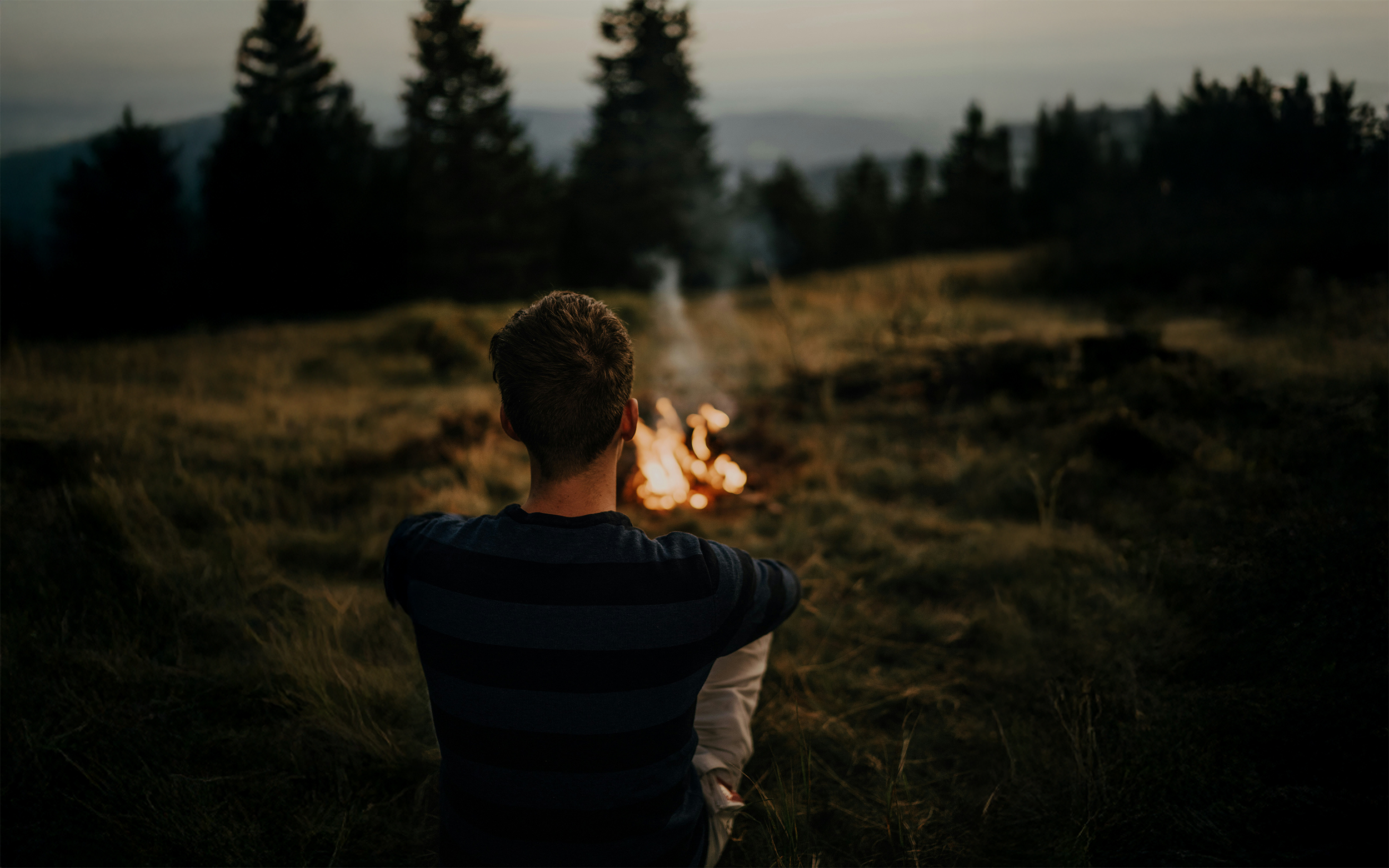 martin-marek-EqISiQR46pc-unsplash copy